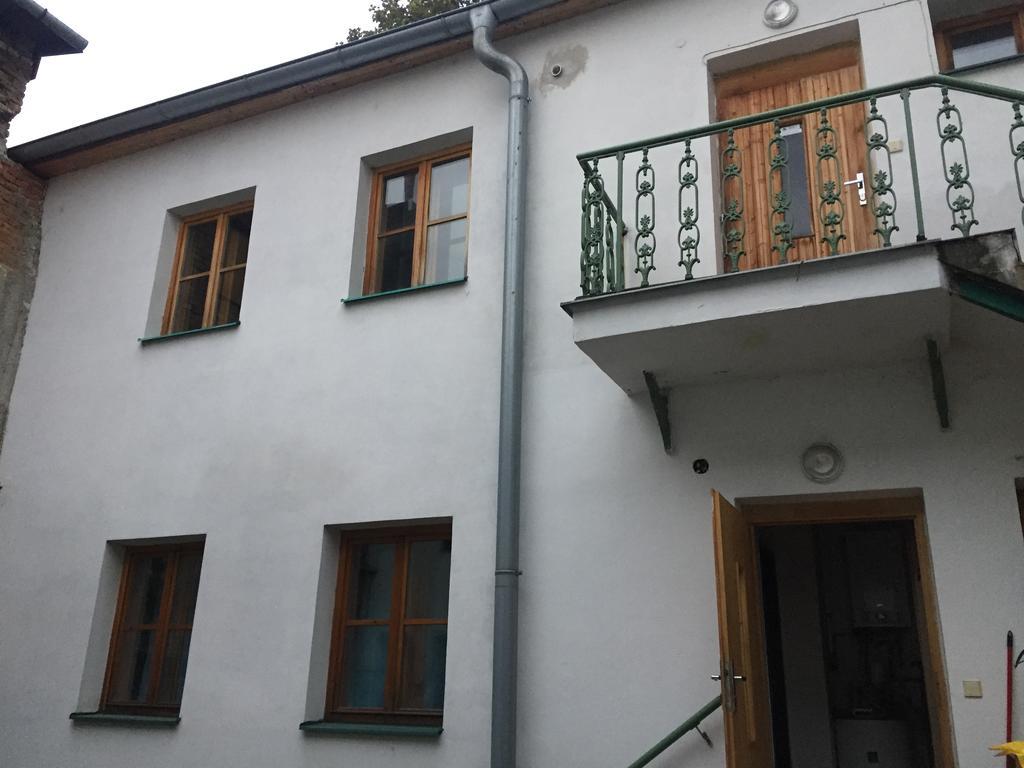 Byt V Kaceni Ulici Appartamento Olomouc Esterno foto